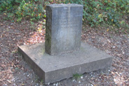 Labelli�re gravestone